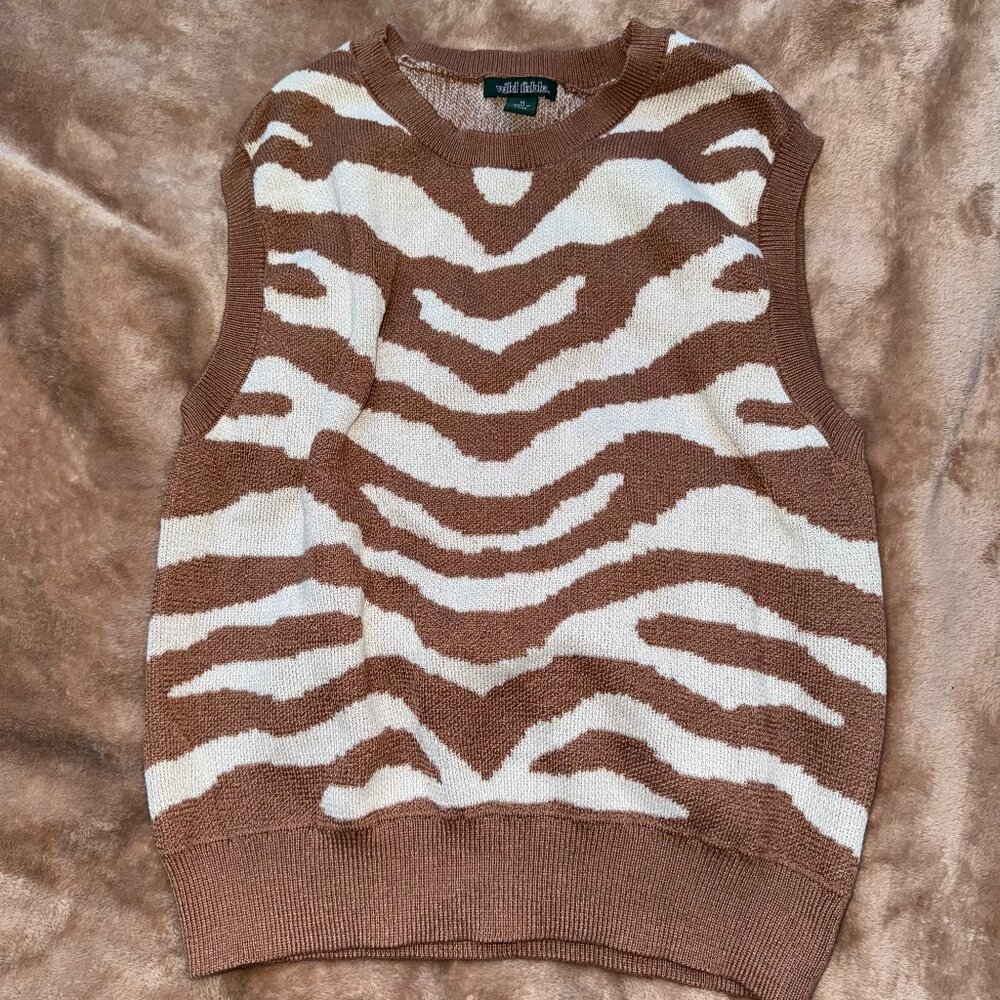 Wild Fable Sleeveless Zebra Print Sweater Top - Size Medium